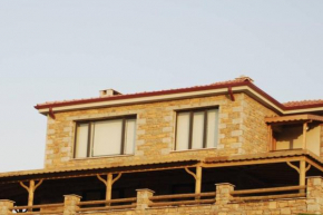 Taş Villa Ada Evi - 3+2 Dubleks, Verandalı